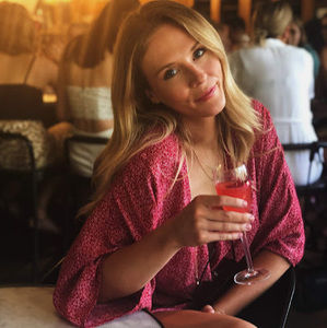 Meet your Posher, Becky